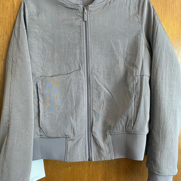 Lululemon Serene Travels Bomber - Picture 4 of 9